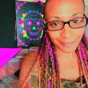 Meet your Posher, Harley